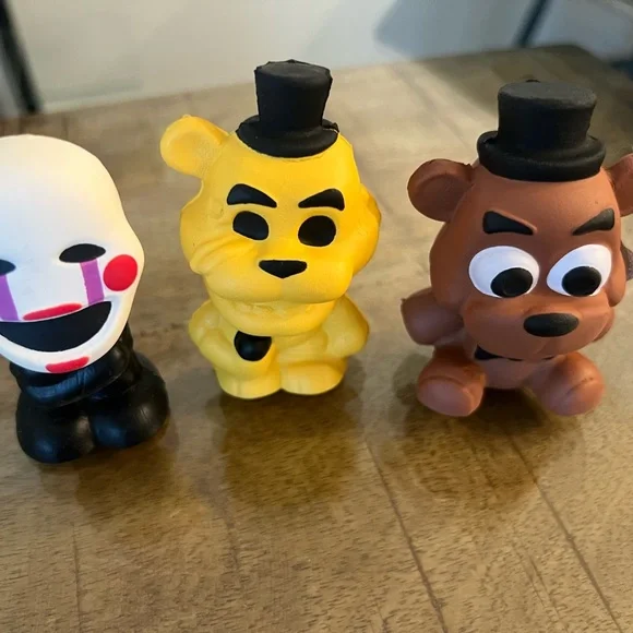 - 8 five nights of Freddy